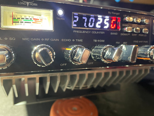Ranger Longhorn Superior N6 10 meter radio