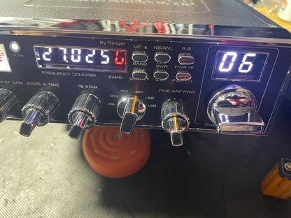 Ranger Longhorn Superior N6 10 meter radio